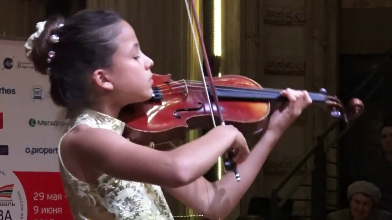 Aurora Gächter plays in Bolshoi Theater (Moscow)