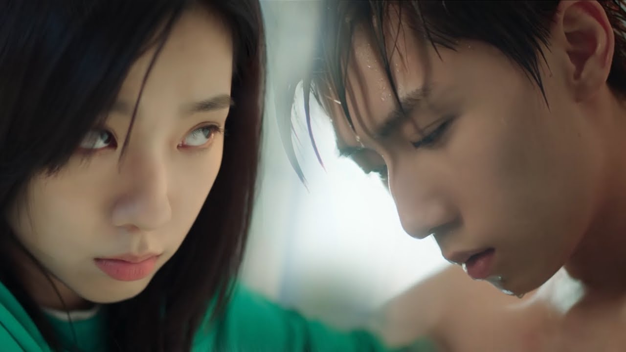 速看EP12|💑校草初愈行动不便，灰姑娘羞涩帮他洗澡，还不小心摸到了不该摸的地方~ |二进制恋爱 Binary Love