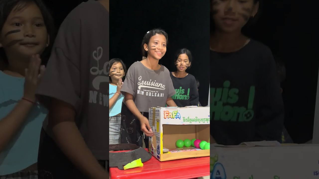 ចាប់គ្រាប់ប៉េងប៉ុង❤️🙏🏼#funny #comedy #love #like #food #dance #gaming #reels #vlog #viral 