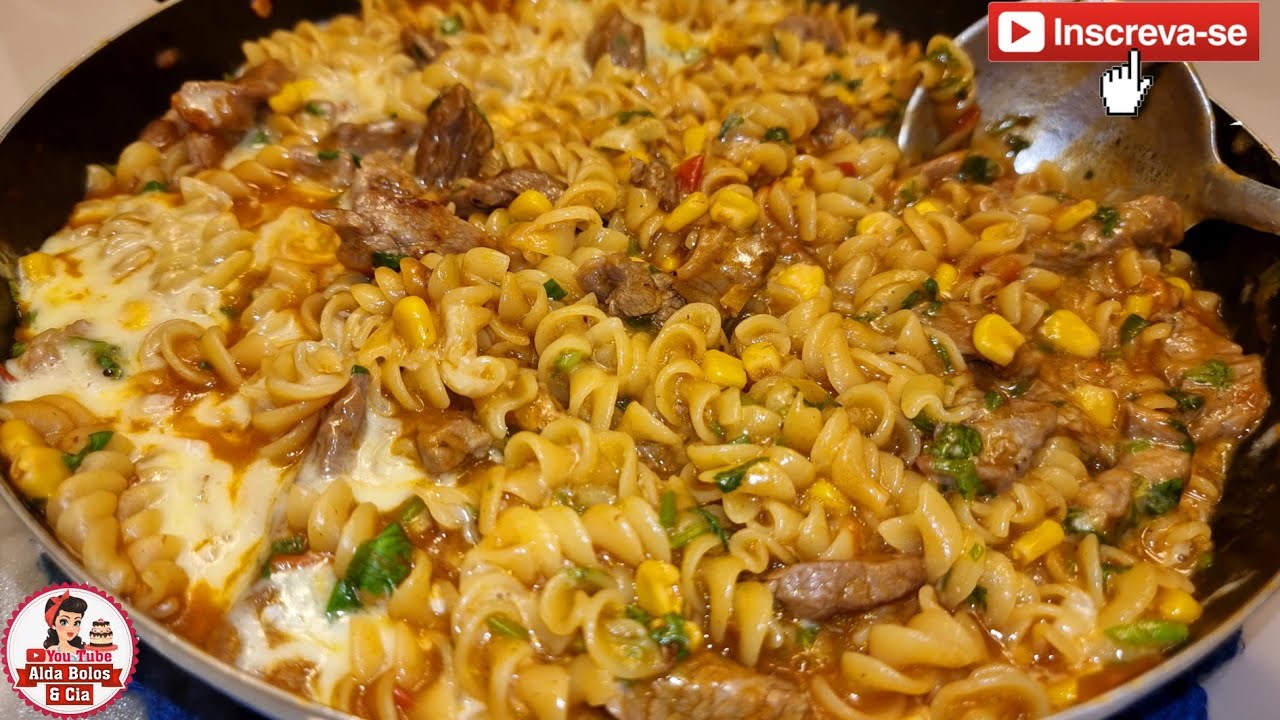 MACARRÃO DE PREGUIÇOSO/ RECEITA RÁPIDA E DELICIOSA