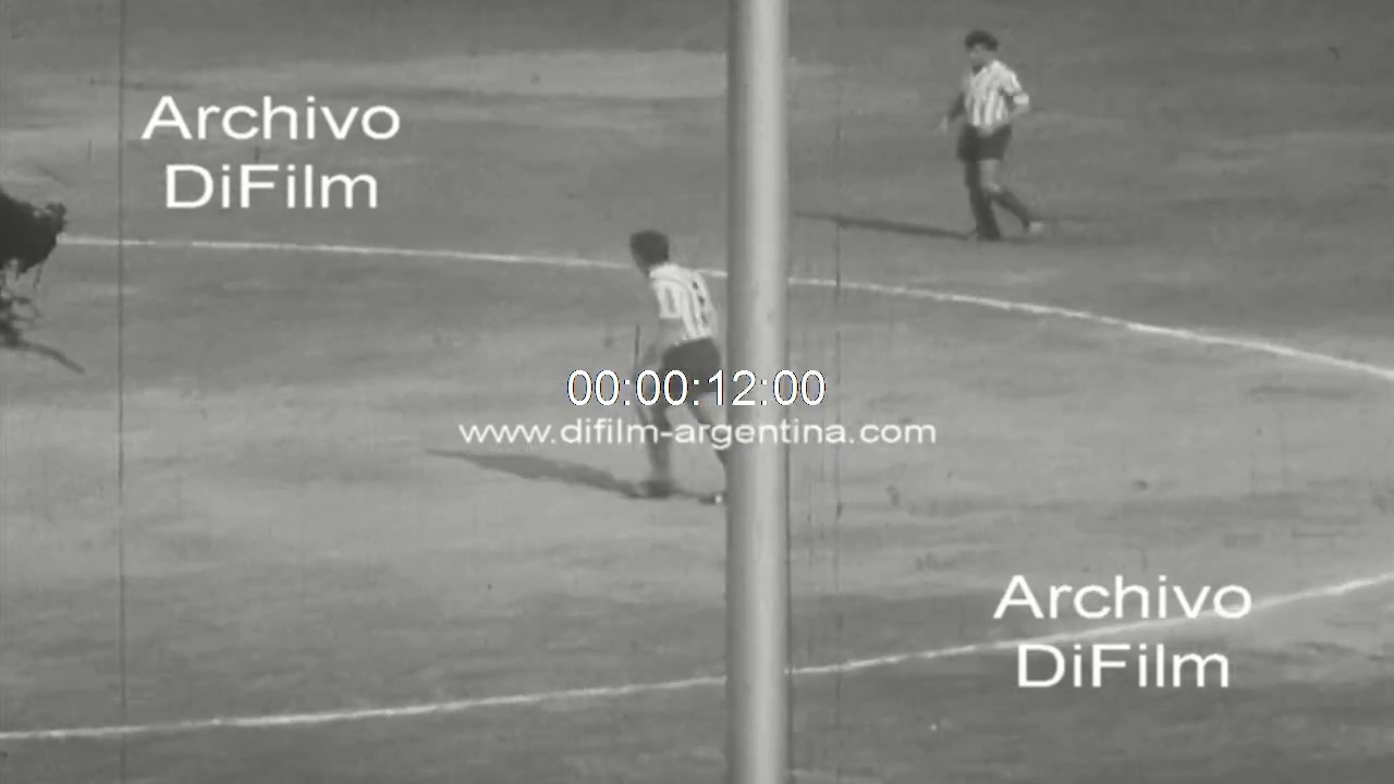 Colon de Santa Fe vs Racing Club - Primera A 1966