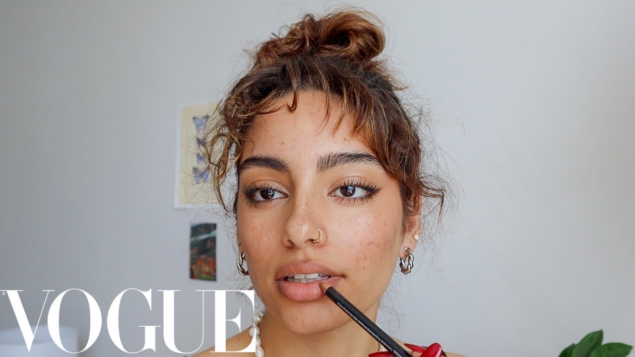 pretending I'm in a Vogue Beauty Secrets video | Natural Makeup Tips