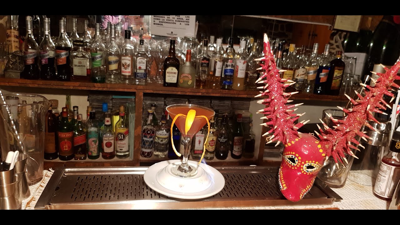 SATAN'S WHISKER UN COCTEL DIABÓLICO