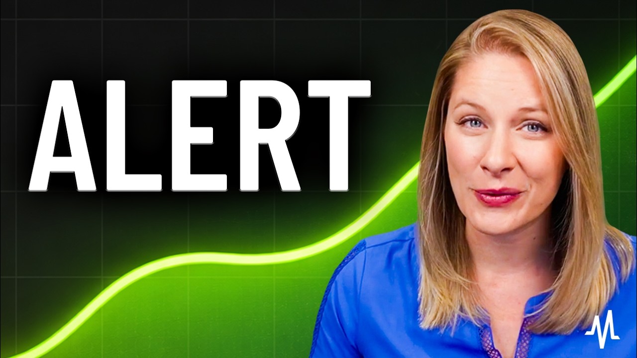 The Market Tanked &mdash; But Smart Money Is Still Buying These 3 Stocks