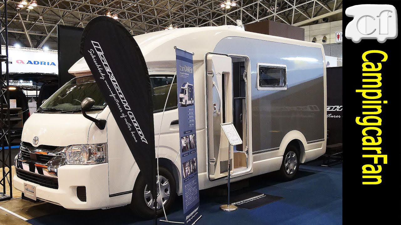 【トム タンデム2021：セキソーボディ】前向きに5名が乗車できるファミリー仕様フルサイズキャブコン