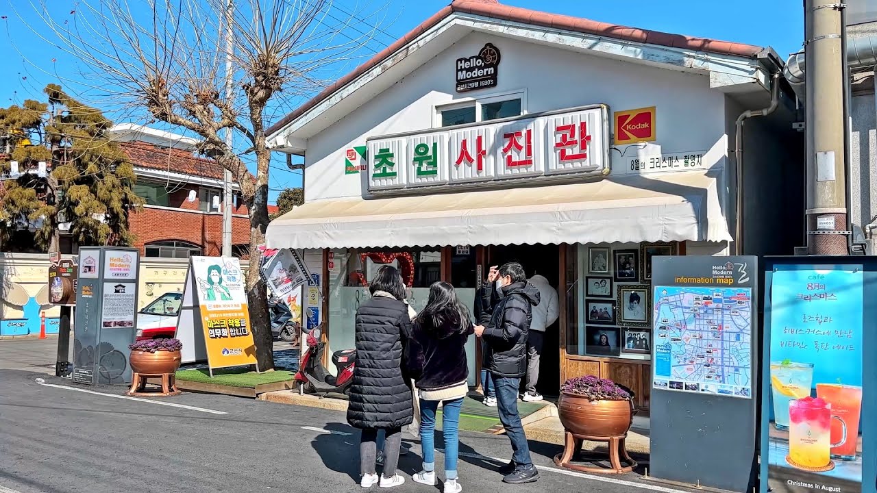 [4K] Modern Historic Sites Walk in Wolmyeongdong | 군산 월명동 근대거리 걷기 -이성당빵집,우체통거리,초원사진관,BTS정국벽화,해망굴,동국사