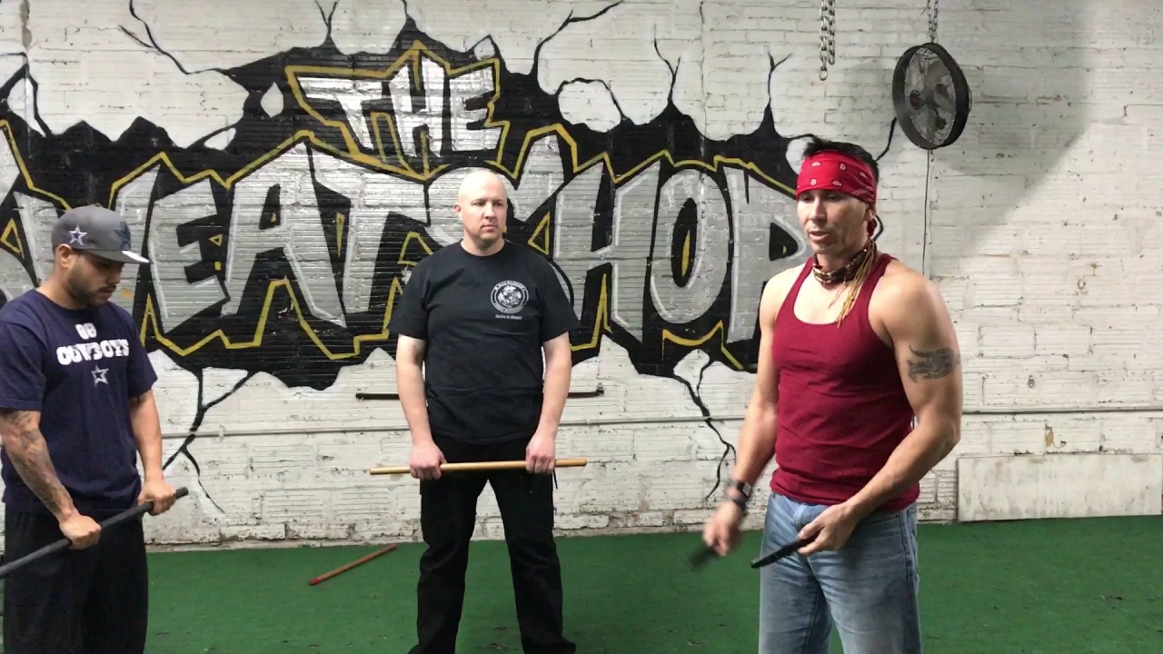 Apache Knife Fighting & Battle Tactics - Snake Fang Grip