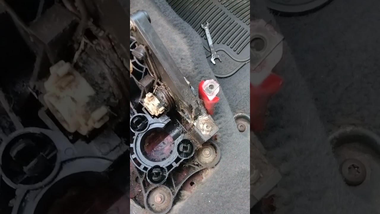 Reparación palanca Ford fiesta 2005 