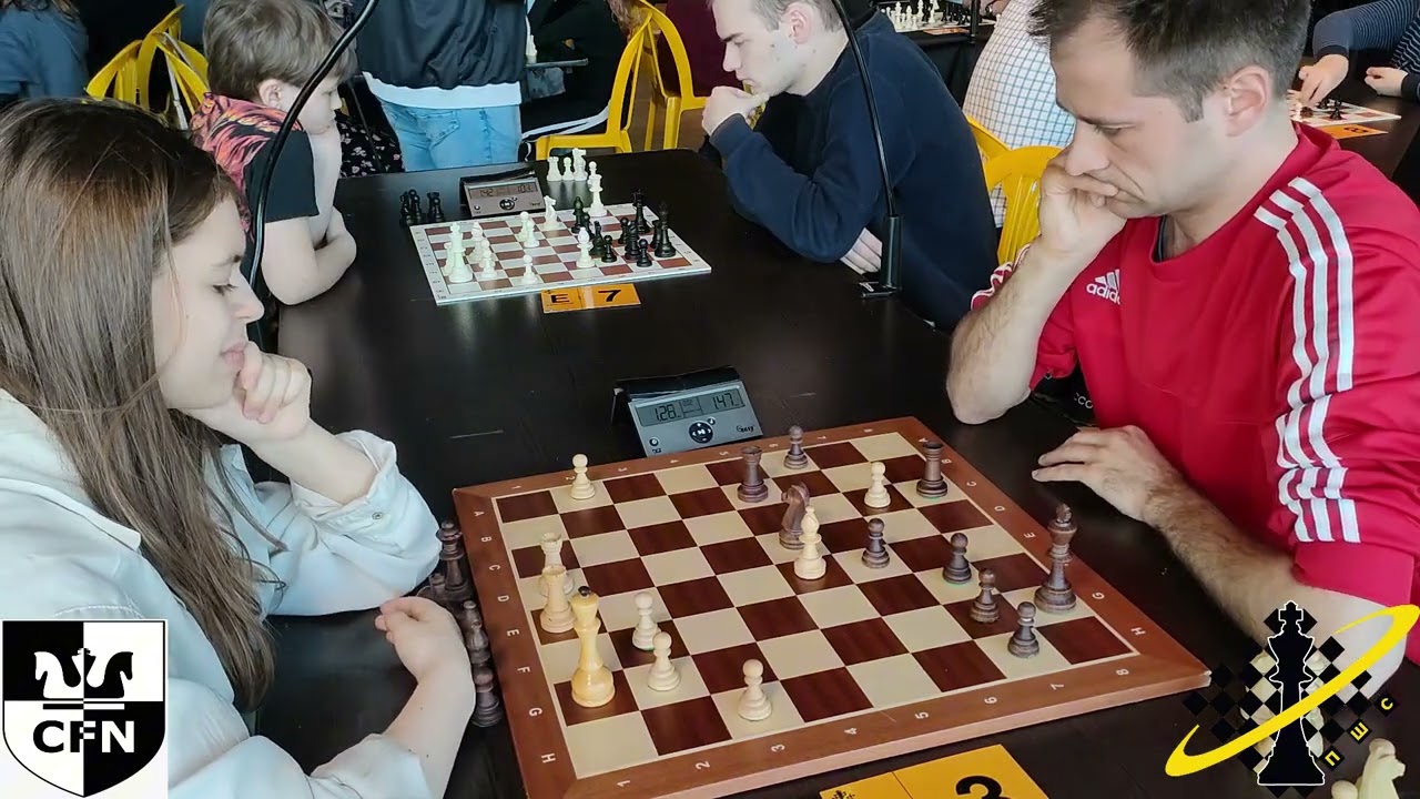 Pinkamena (1904) vs M. Vikerchuk (1984). ПШС blitz