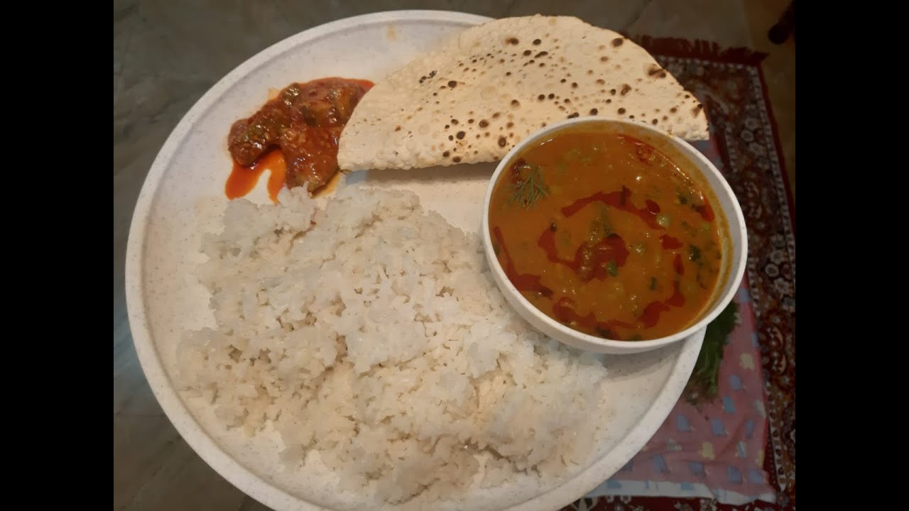 HARE TUVAR DAANA KI DAL / winter recipe / Daaliya / Palida