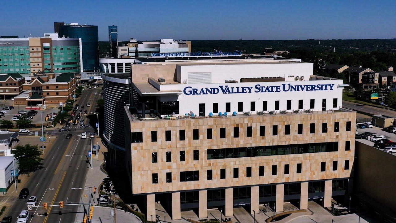 Simulation Technology and Interactive Laboratories in new DeVos Center for Interprofessional Health