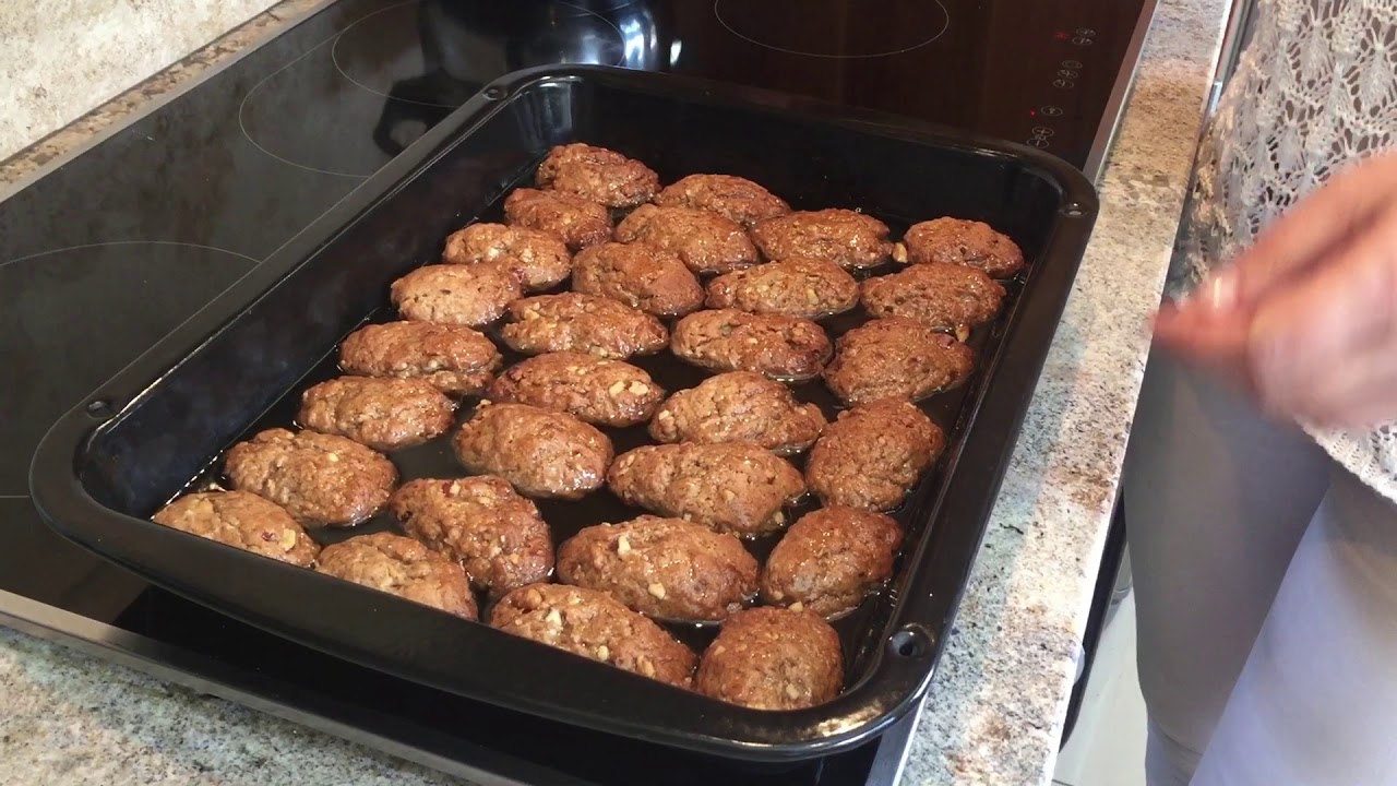 Easy Greek Melomakarona