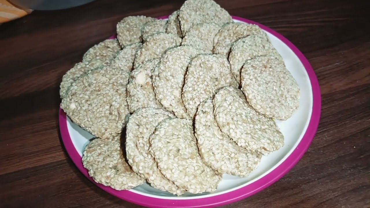 Chhatisgarh Aalu Bijauri Recipe,Dekhiye Village Me Kaise banaya Jaata Hai ,Aap bhi Banana ,