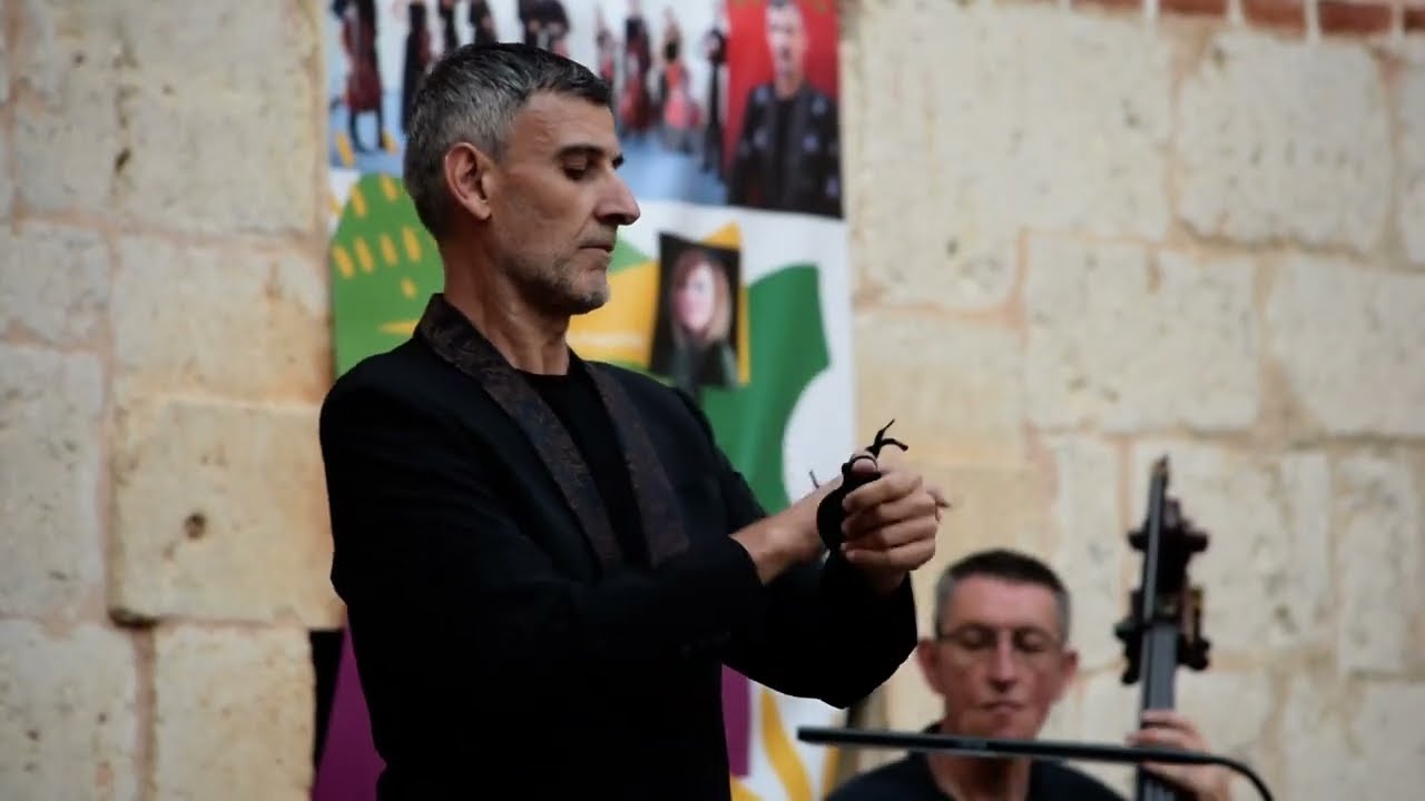 Pasotango para castañuelas y orquesta de cuerda de María José Cordero.  Castañuelas Tomás Martín