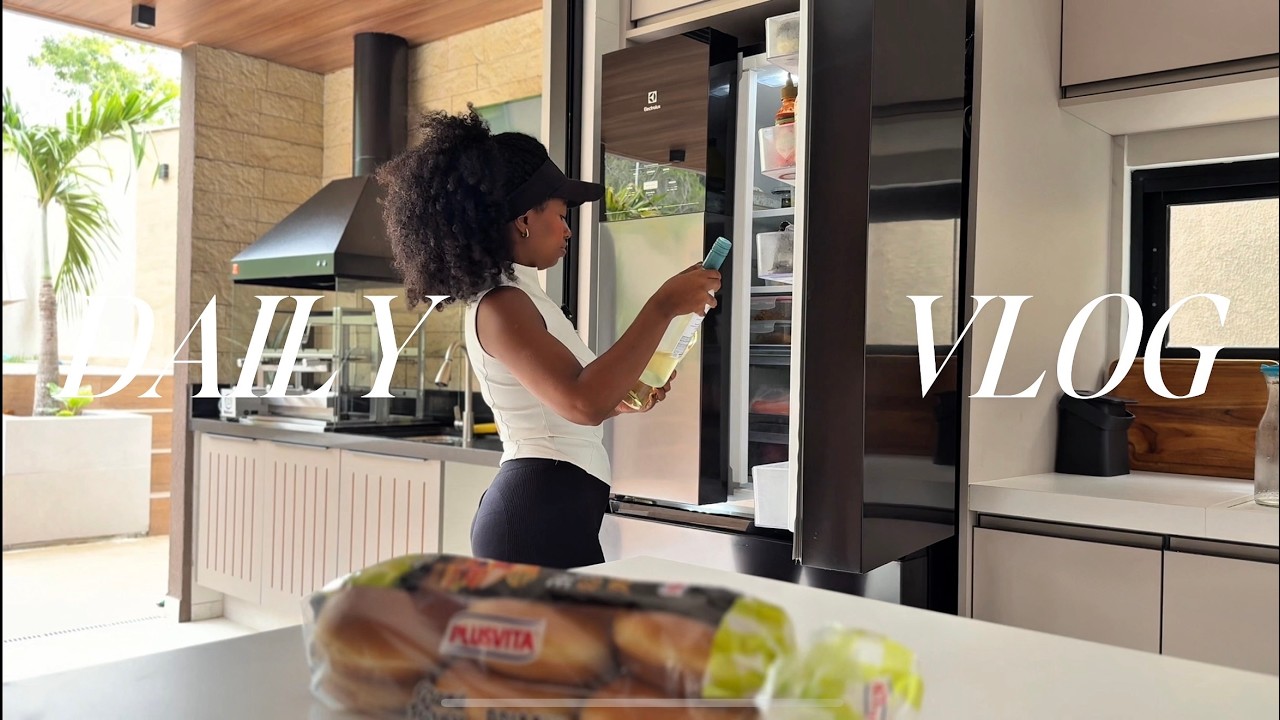 VLOG vivendo sozinha, tenho ajuda em casa? Bastidores de como trabalho na internet Camila Nunes