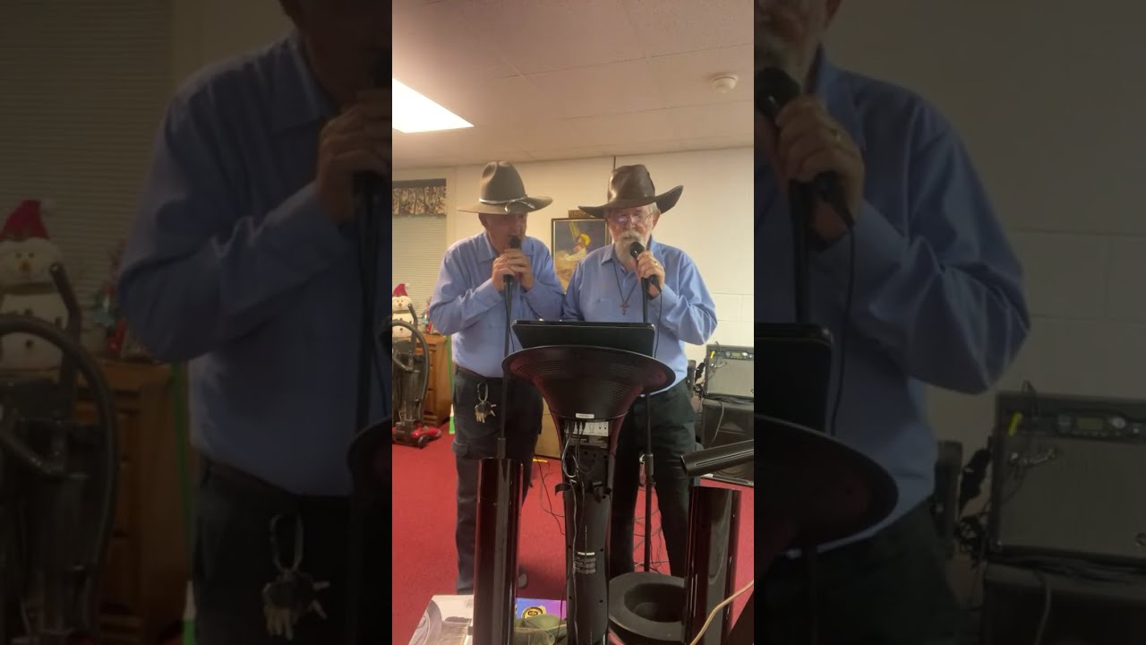 Haneline Twins LIVE KARAOKE