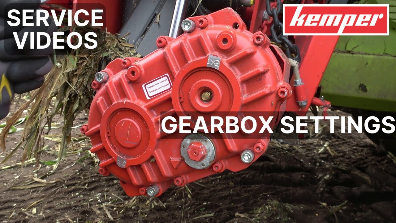 Adjusting header speed based on the cutting length of a forage harvester