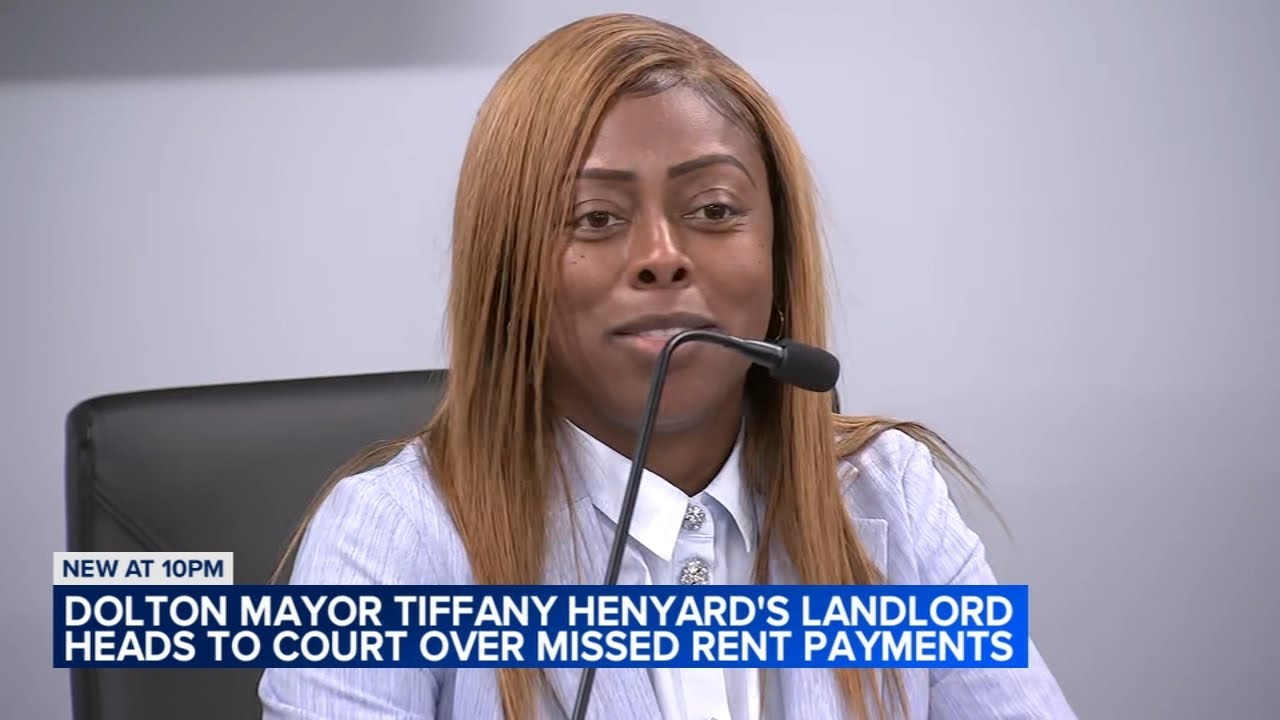 Cook County sheriff's deputies trying to serve Dolton Mayor Tiffany Henyard with eviction papers