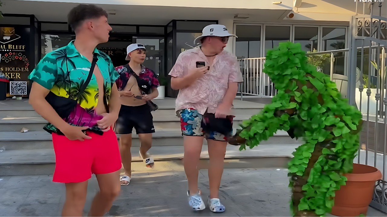 Best of Bushman Prank Compilation #504  😱 Crazy Reactions 🤣 Funny Reactions 😂 Bushman Scare Cam