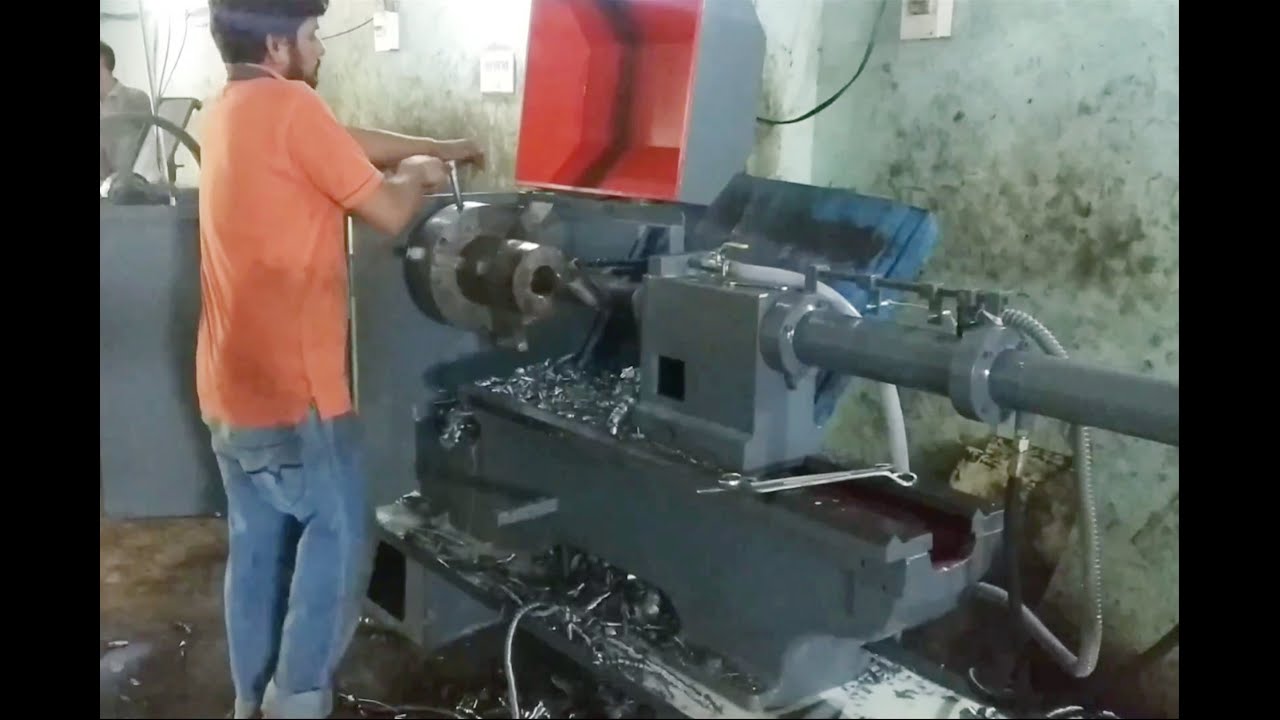 Automatic drilling in Lathe machine. Hydraulic drilling machine.