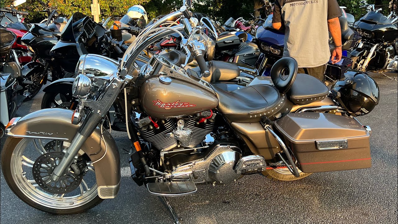 Harley-Davidson street racing Kingbusta vs TheyknowYKTV 128 m8 vs 124 twin cam