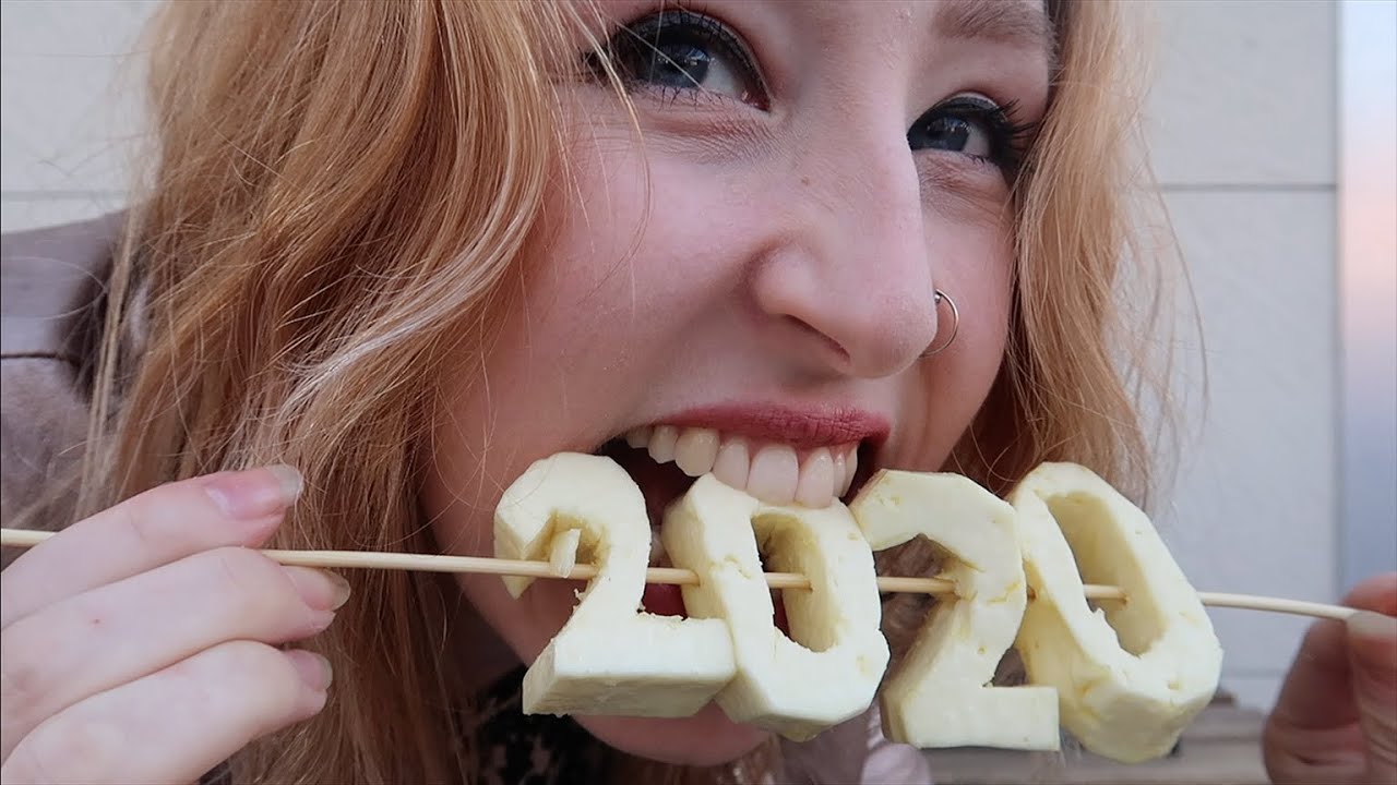 Saying goodbye 2020 with microbit-powered rotating barbecue cheese