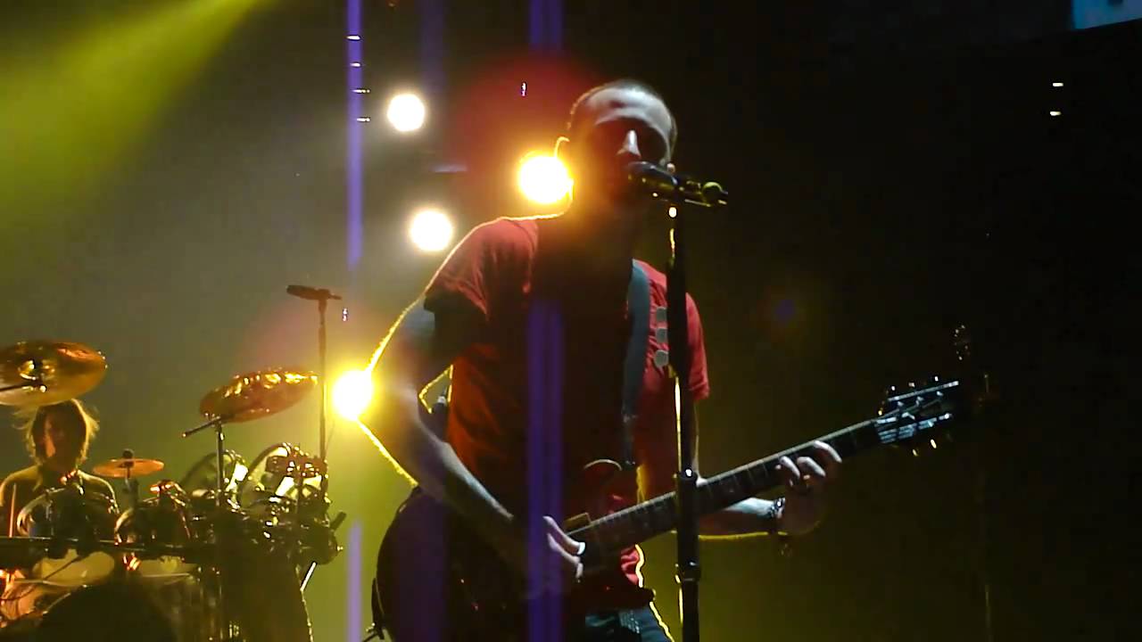 Linkin Park - Shadow Of The Day (Live) - San Diego, CA 2/20/2011 - A Thousand Suns World Tour