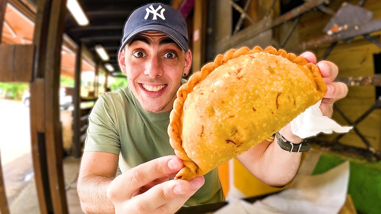 Las Empanadillas Más Preñas De Puerto Rico!