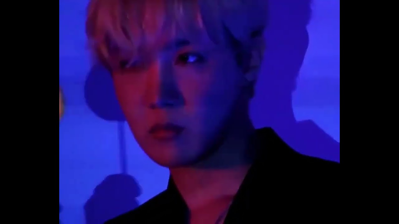 guess the song and comment below 💜💜#armystatus #trendingshorts #jhopebts