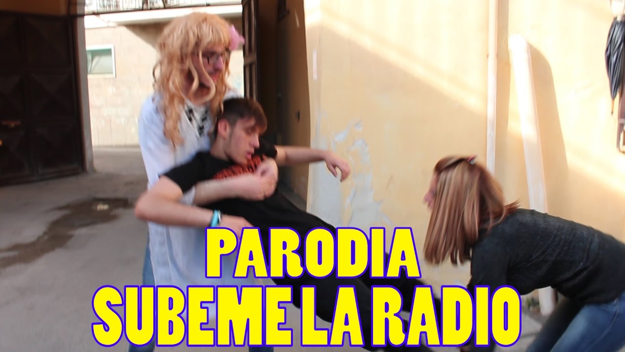 Subeme la Radio - Carolina ft. La Rossa (Parodia Napoletana) - Carmine Migliaccio