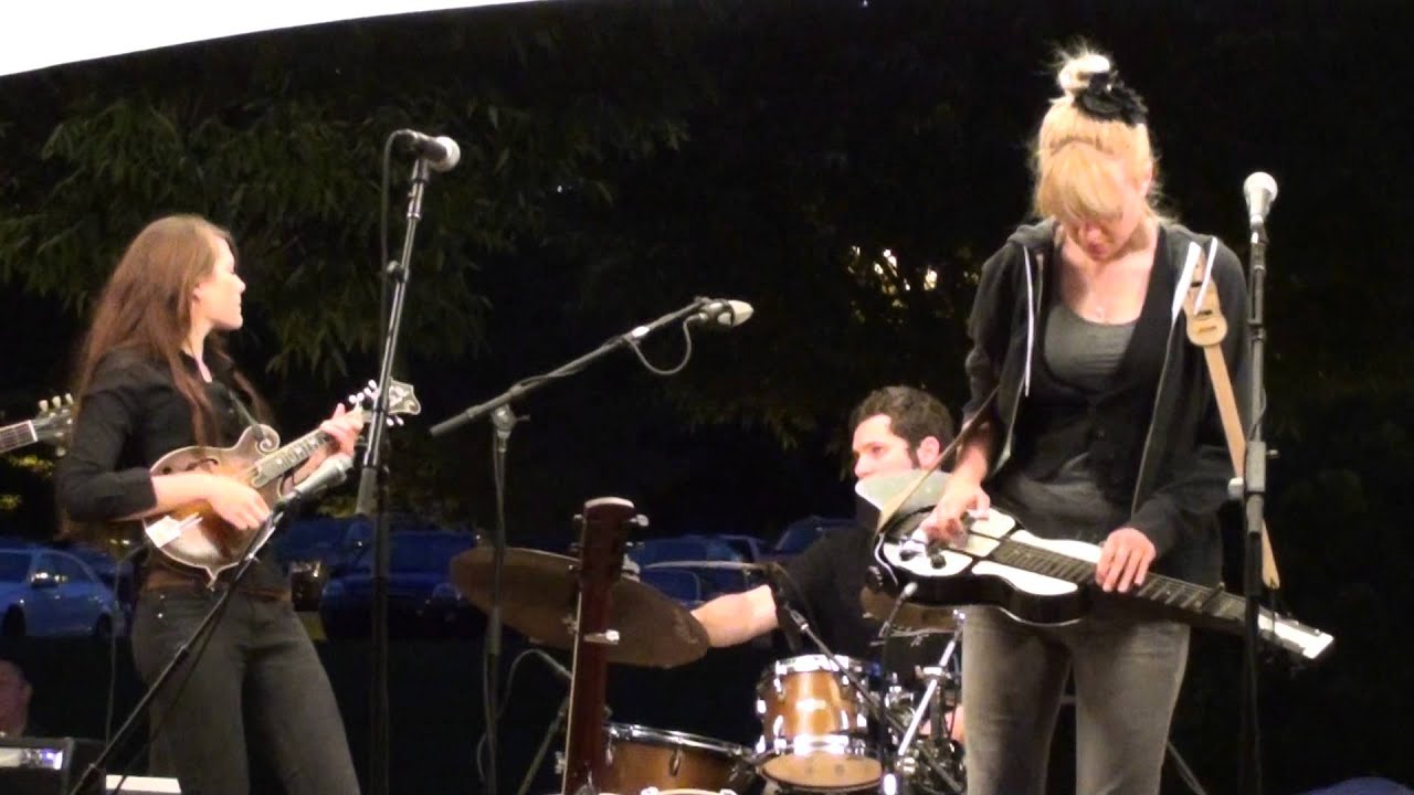 Larkin Poe at Eagleview