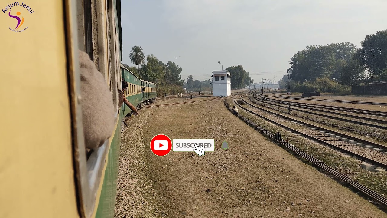 18DN Millat Express Departing Malakwal Junction | Pakistan Railways | Travel Pakistan Anjum Jamil