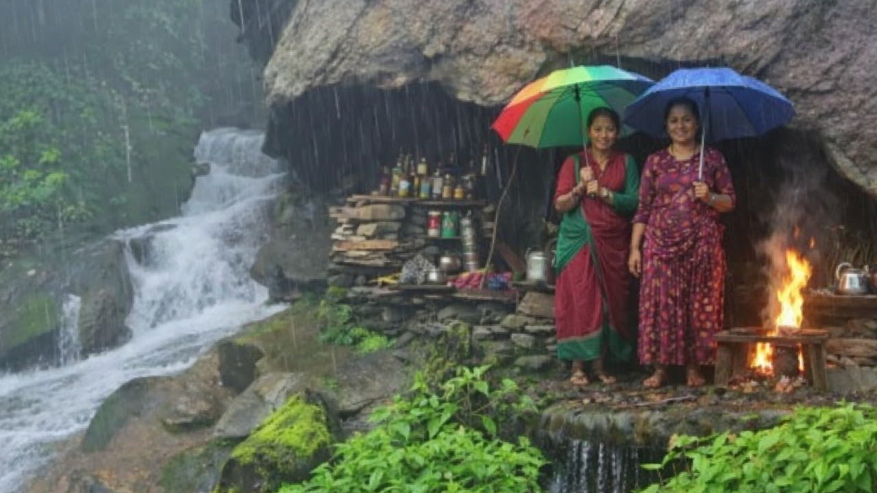 This is Himalayan Village || During the Heavy Rainy Season |Daily Activities People in Village Life