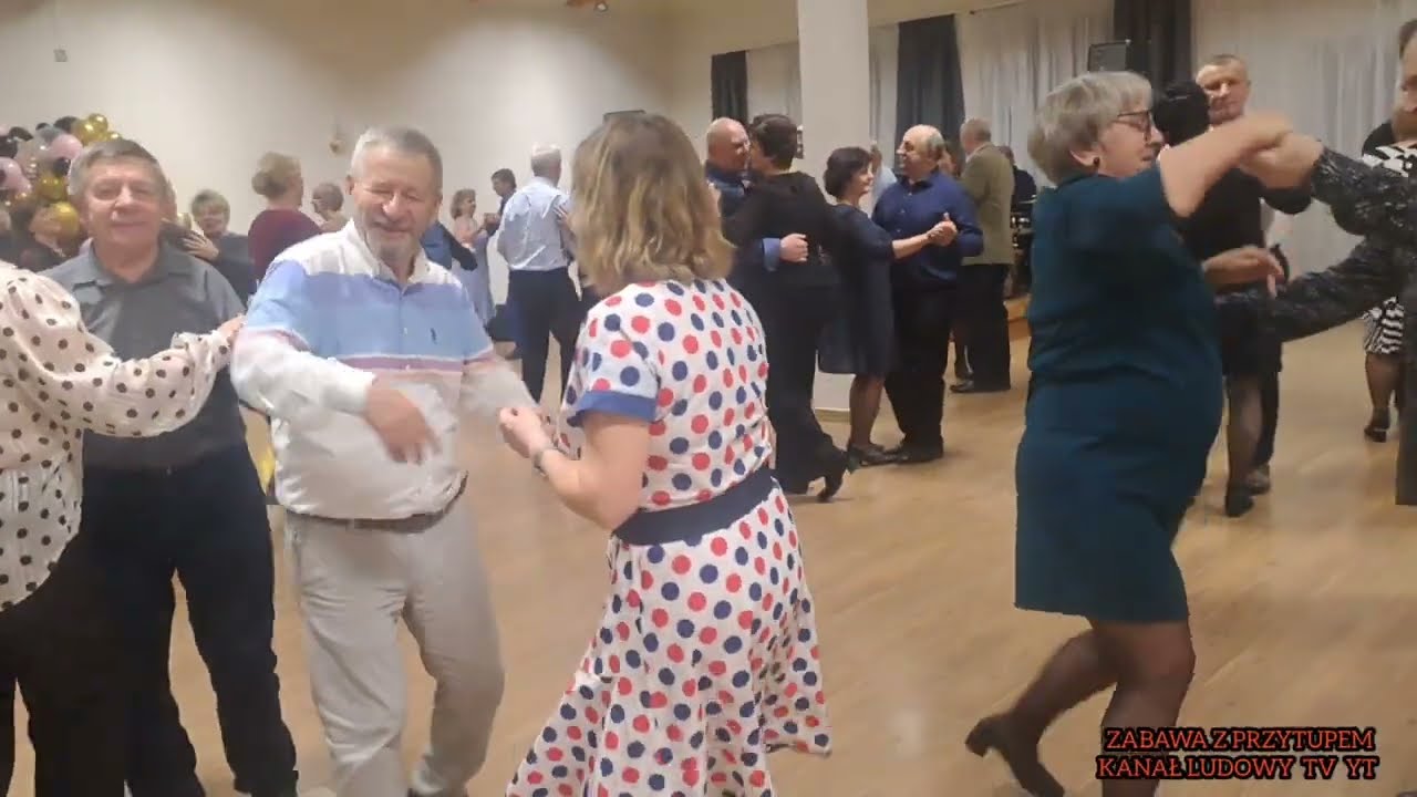 Tak wspaniale BAWI SIĘ  w Mokrosęku 7Lutego2026  Muzykant Władek Urbańczyk kapela Stanisława Wlazło