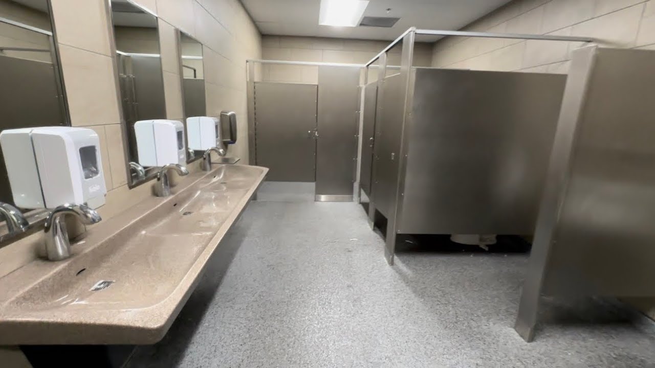 Lowes Men’s Restroom