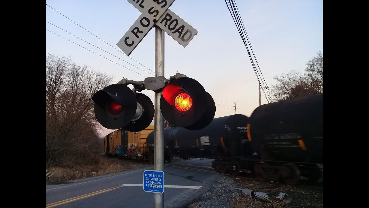 What If American Railroad Crossings Sounded Different Pt 28: Romania (Again)