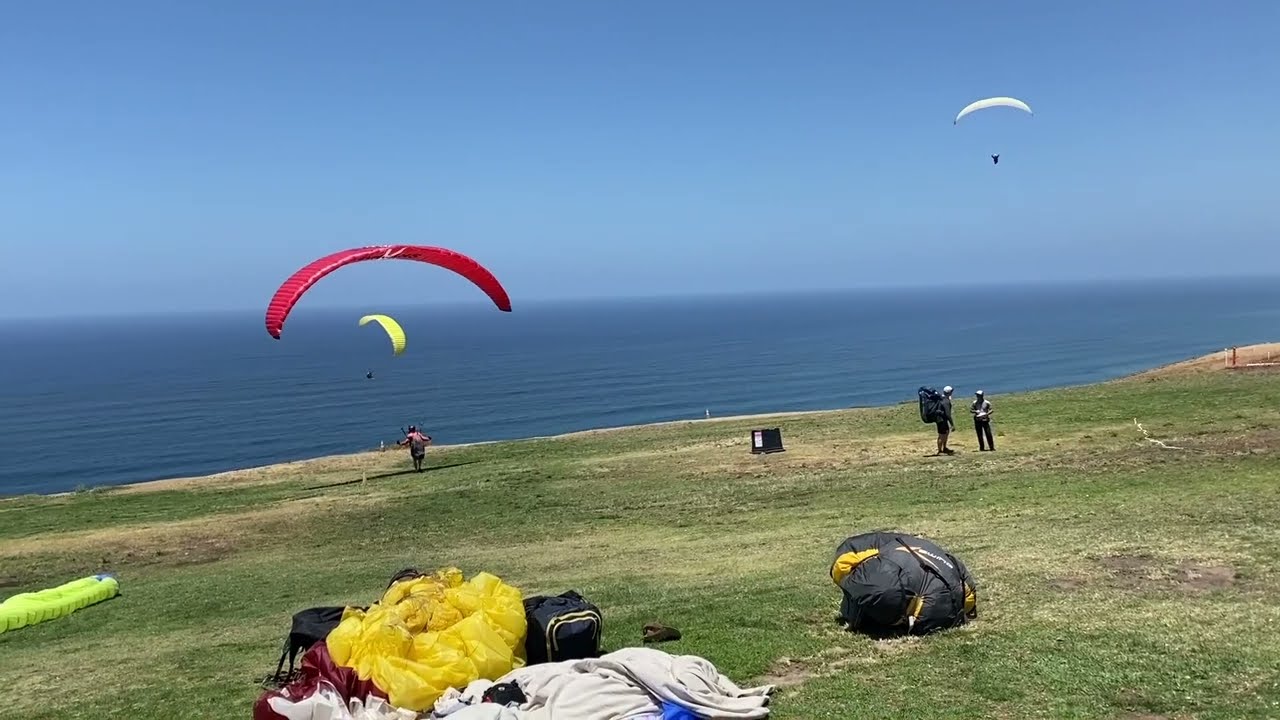 Old Guy Flying-Paragliding Tour of Torrey Pines Gliderport