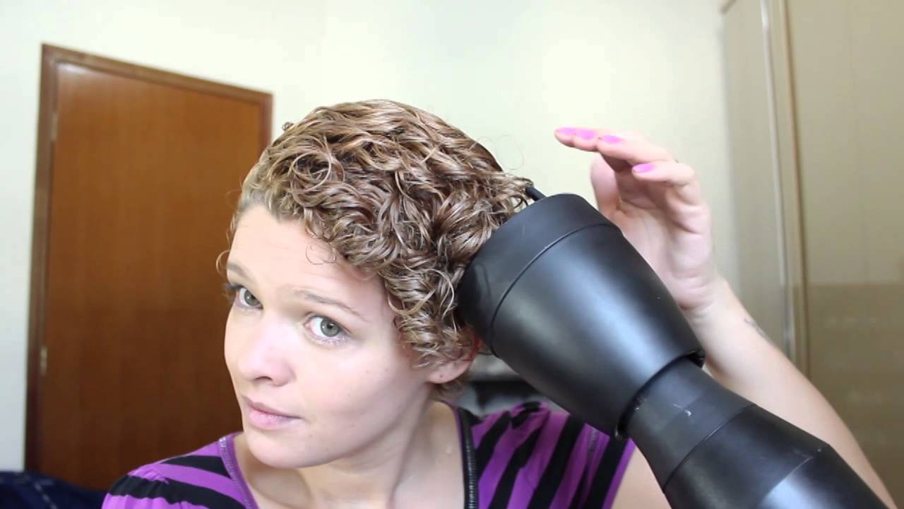 Como secar cabelo curto com difusor