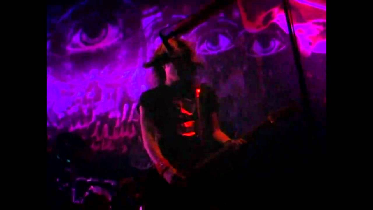 Dir en grey - 艶かしき安息、躊躇いに微笑み LIVE -In Weal or Woe-