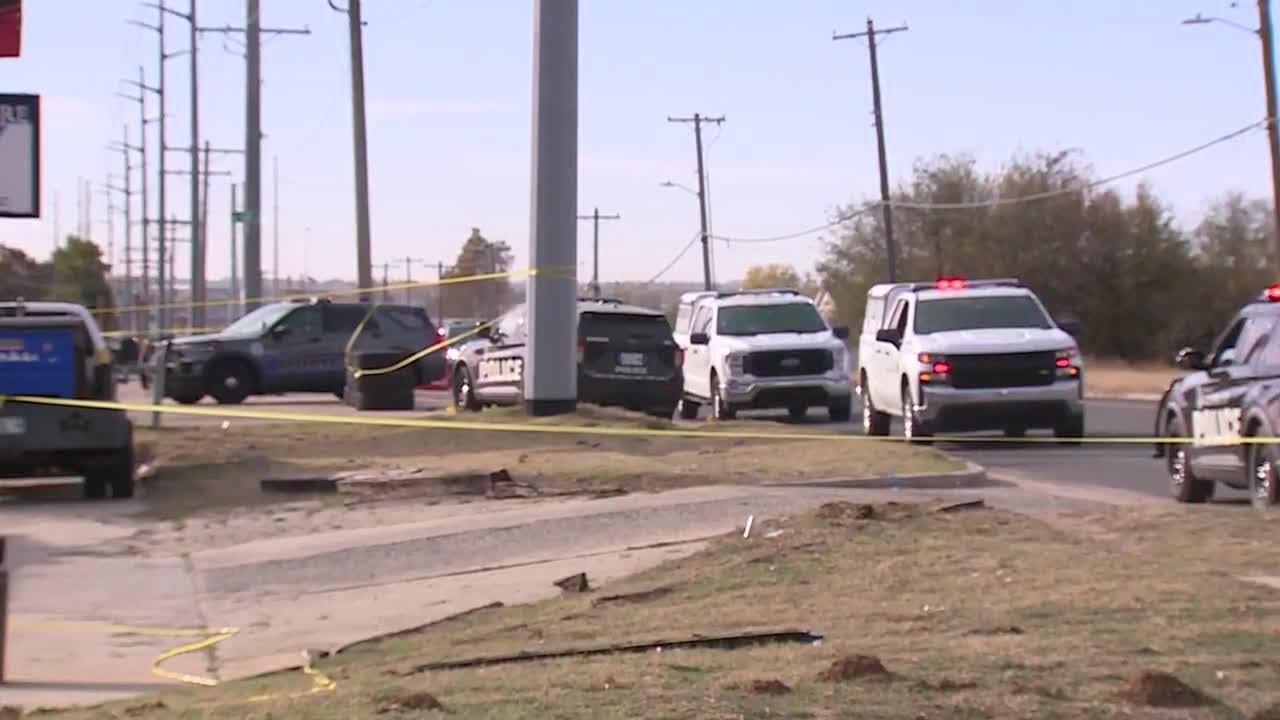 Machete-wielding suspect dies after being shot by police in northwest Oklahoma City