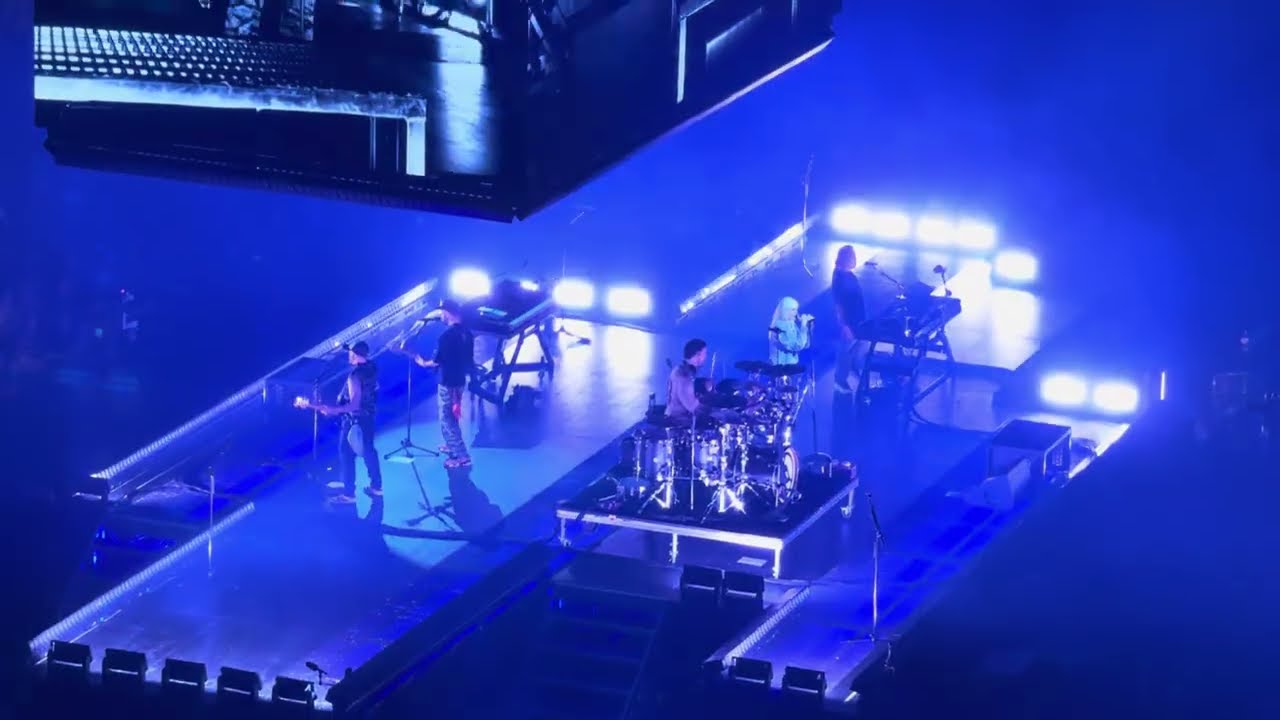 Linkin Park ~ 09 10 Where'd You Go/Waiting ~ 24.09.2025 Концерт на Climate Pledge Arena в Сиэтле,...