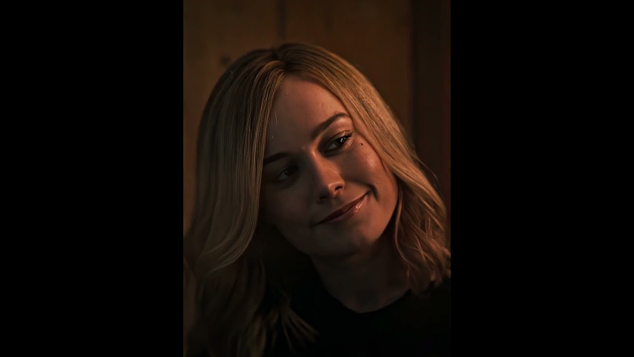 Captain Marvel's photon blast VS Thanos' infinity snap 💥💜#CaptainMarvel #Thanos
