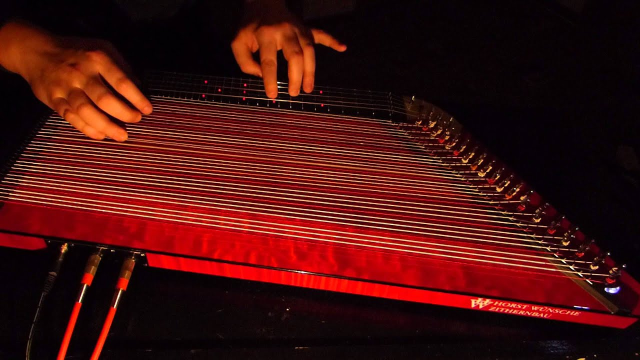 Ludovico Einaudi - Una Mattina (Interpret: Steffen Hempel - E-Zither)