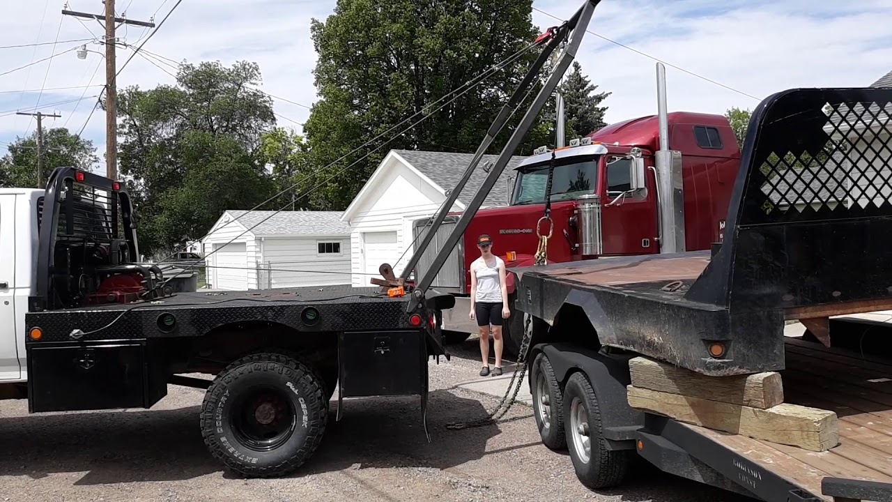 F550 gin pole first load out