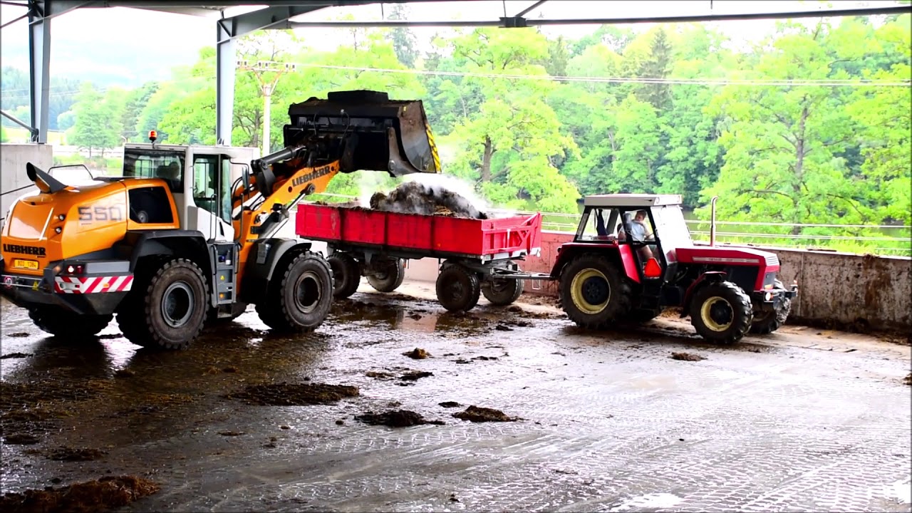 Liebherr - L 550 XPower  nakládka hnoje