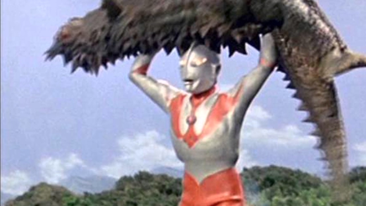 ULTRAMAN LYRICS ( Ultraman No Uta) URUTORAMAN.