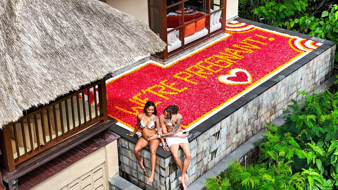 PREGNANCY ANNOUNCEMENT IN BALI, ELEPHANT JUNGLE, FLOWER POOL, BALI SWING, KOI FISHES, AND MORE!