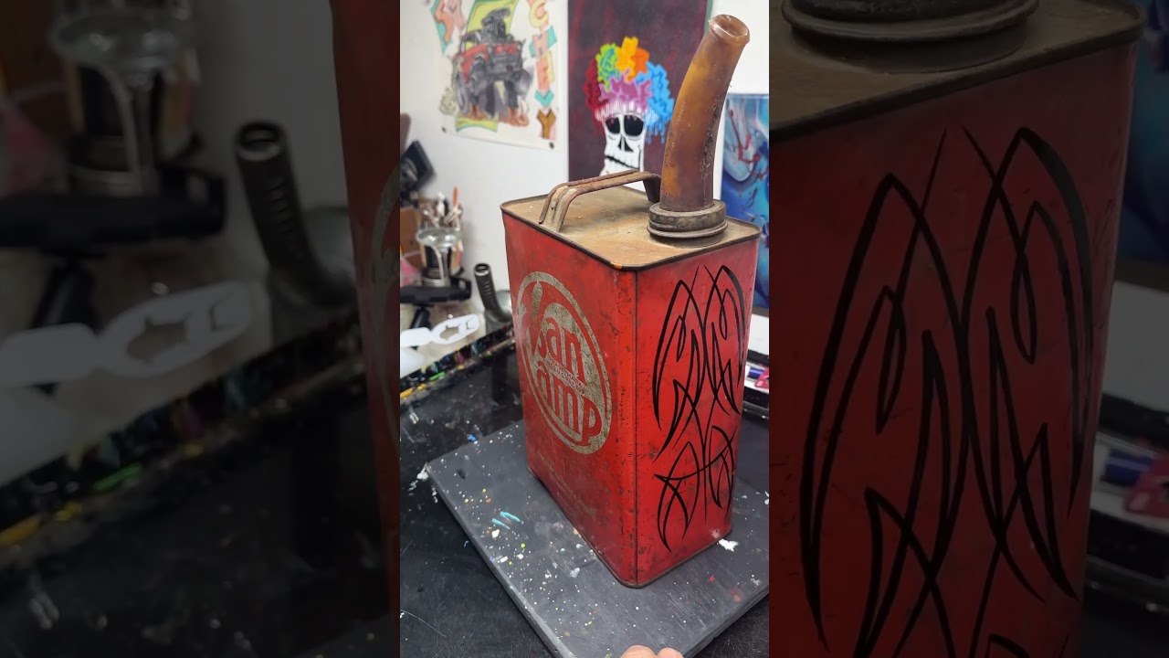 Custom painted vintage gas can #kustomculture #pinstriping #hotrod #automobile #garageart