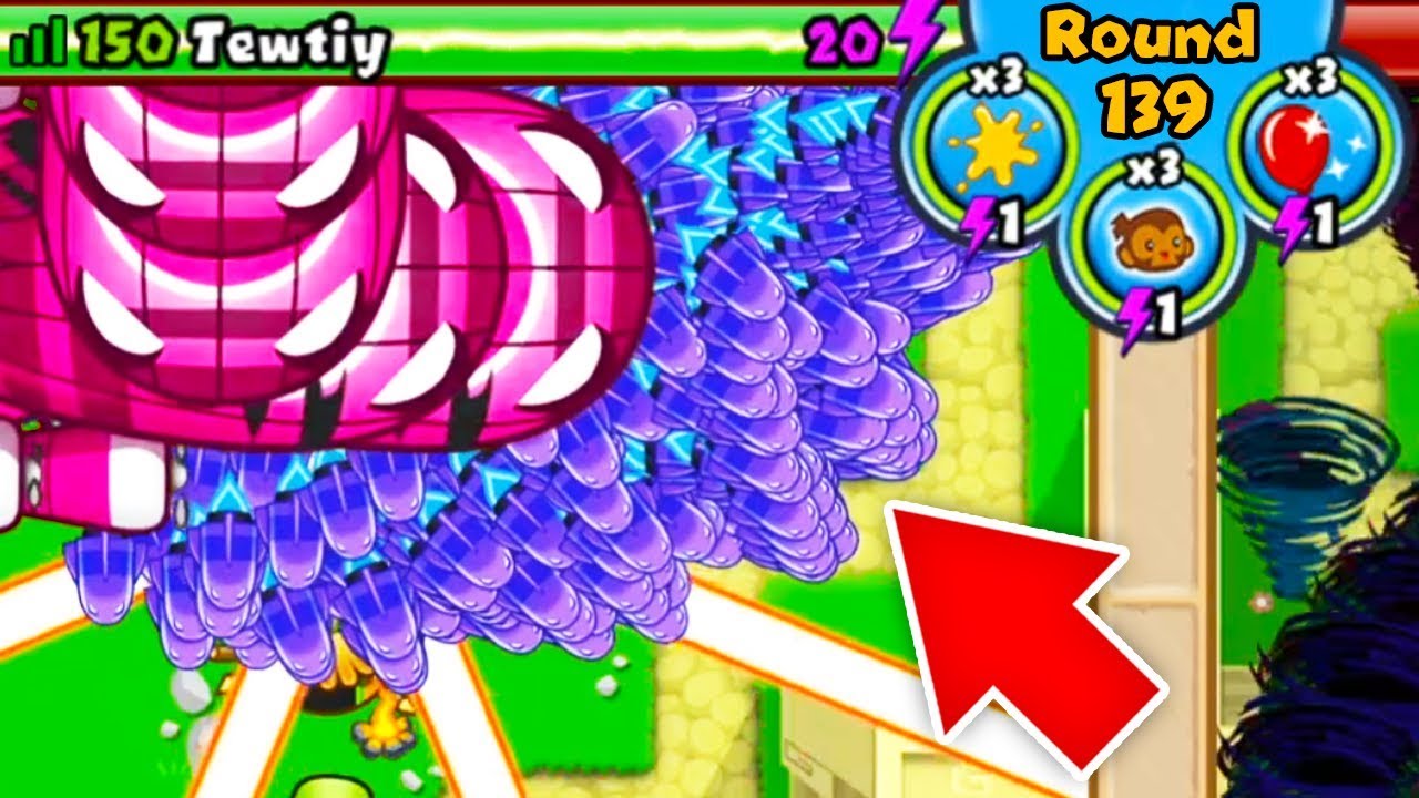 SURPRISE Mods in BLOONS with SSundee! INSANE Modded Bomb Shooter in Bloons TD Battles