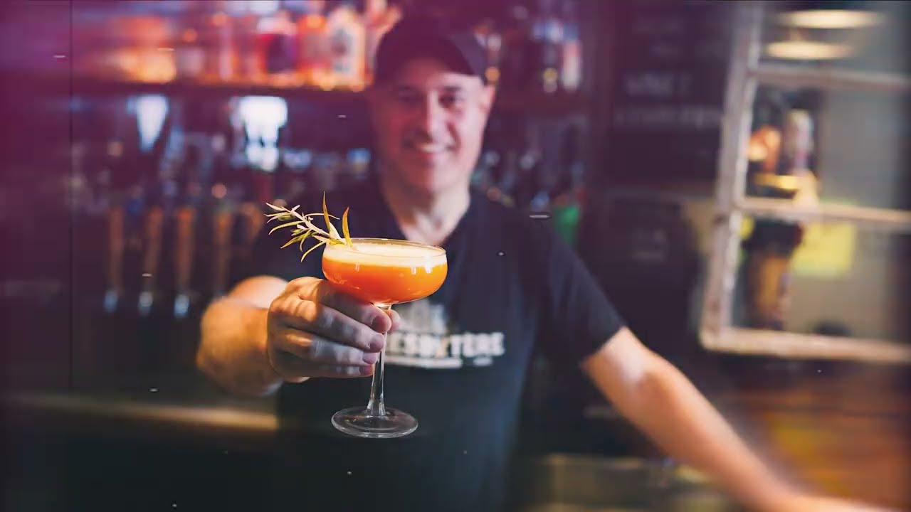 Derrière le menu - Cocktail à l'argousier - Microbrasserie Le Presbytère